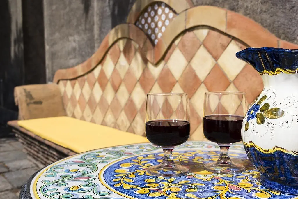 Le Vignoble Charming Maison Mascali